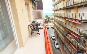 Beautiful Flat With Sea View And Sound Of The Surf
